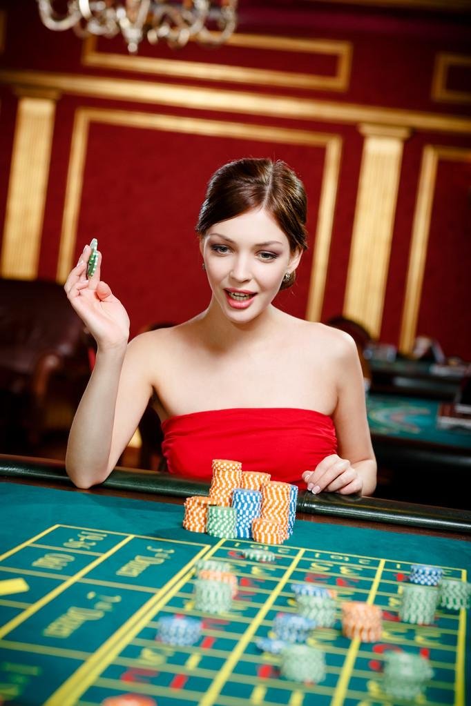 nemo4d togel weekly cashback promotion showing tier levels and reward rates
